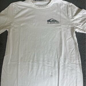 Quiksilver White Short Sleeve Tee Classic Crew Neck